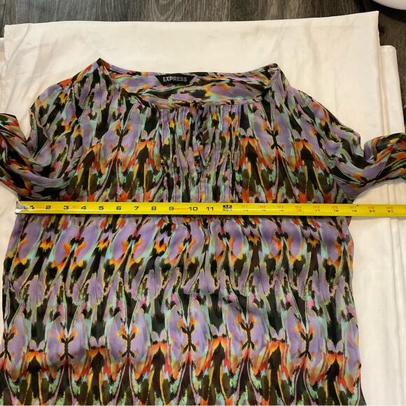 Express Sheer Printed 3/4 Sleeve Blouse with Front Tie S Dopamine Casual - Picture 7 of 12